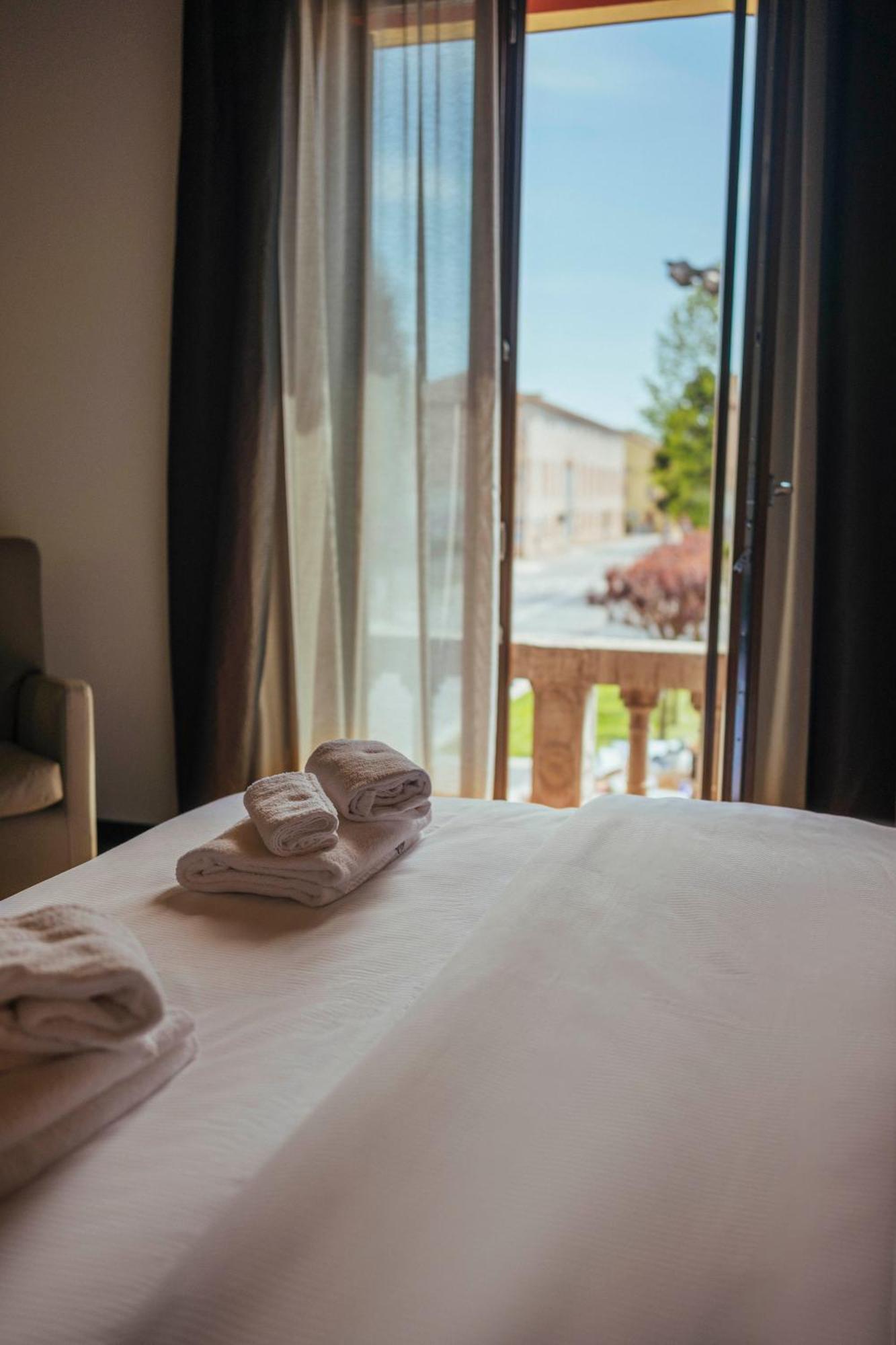 Hotel Palazzo Paradiso Meduna di Livenza Eksteriør bilde